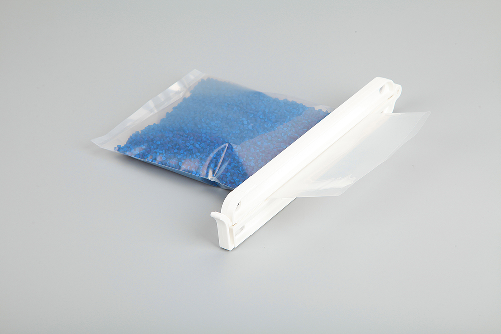 Medicinal low-density polyethylene film and bag